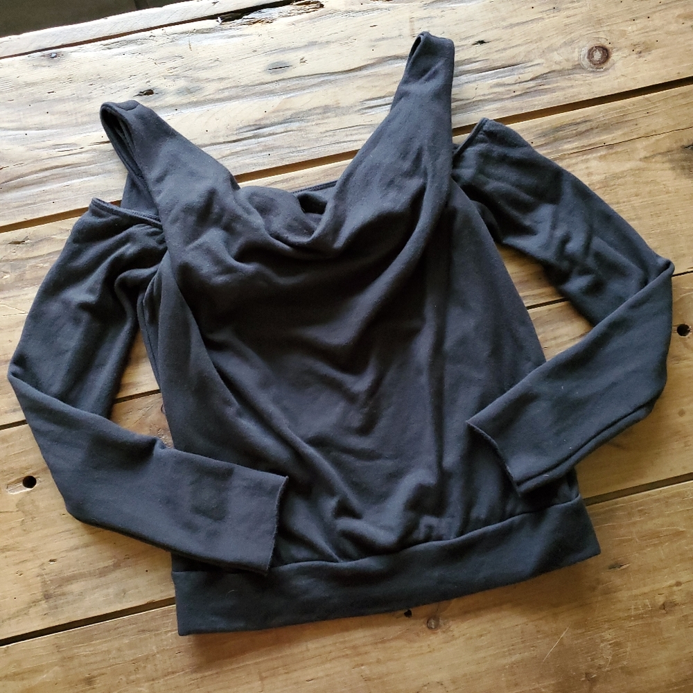 BAILEY 44 Women's Long Sleeve Cold Shoulder Black Top Size X-small